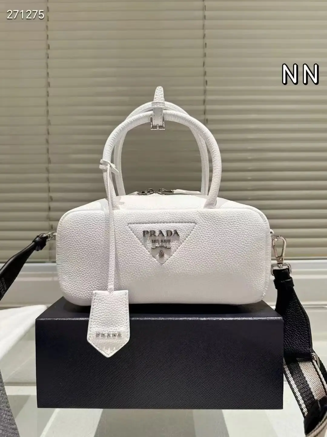 Ver las 4 fotos prada Bag 7489662559