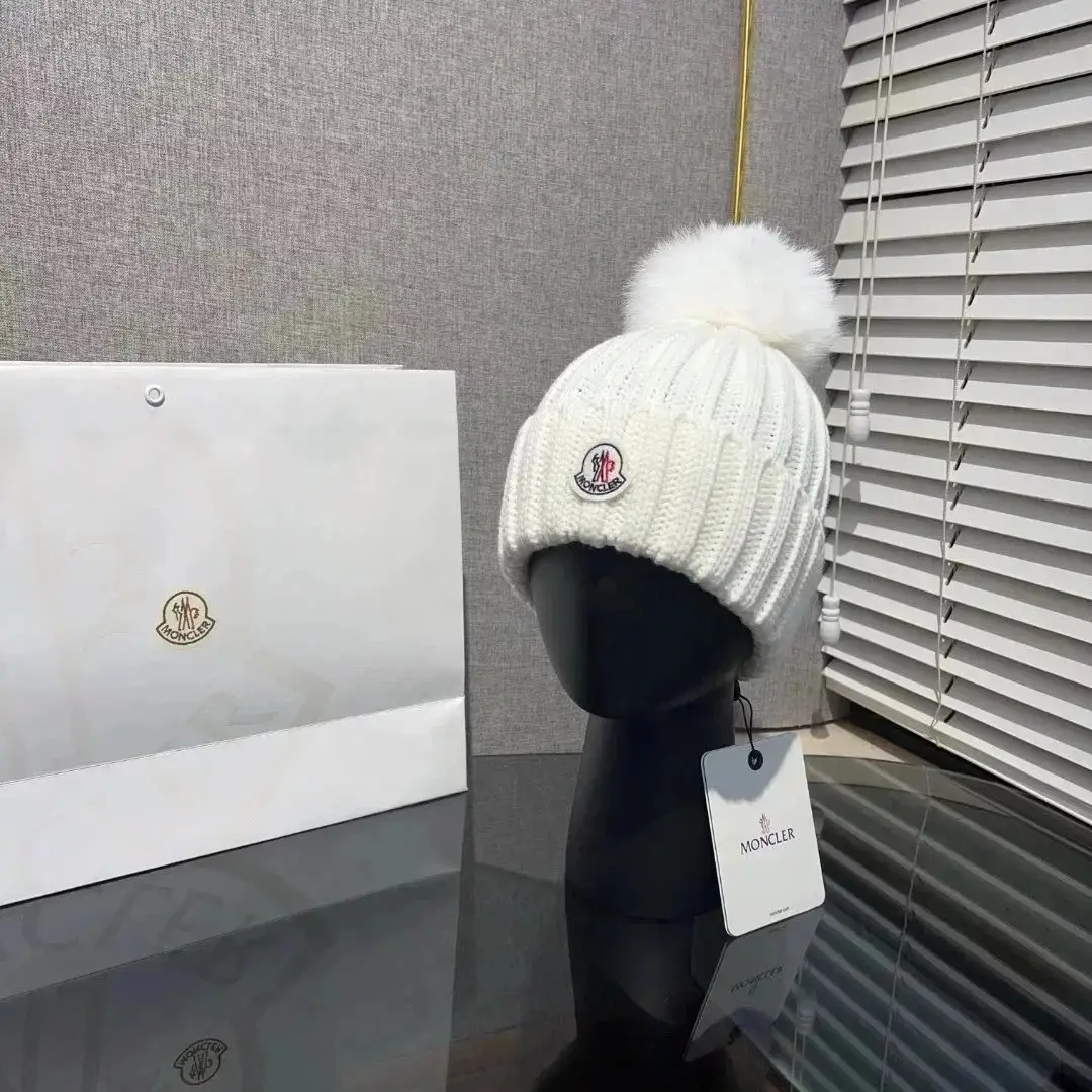 Moncler Beanie vista 3