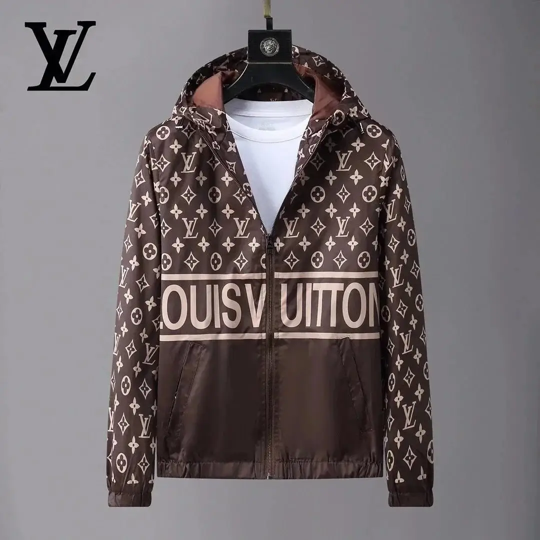 LV loose coat vista 3