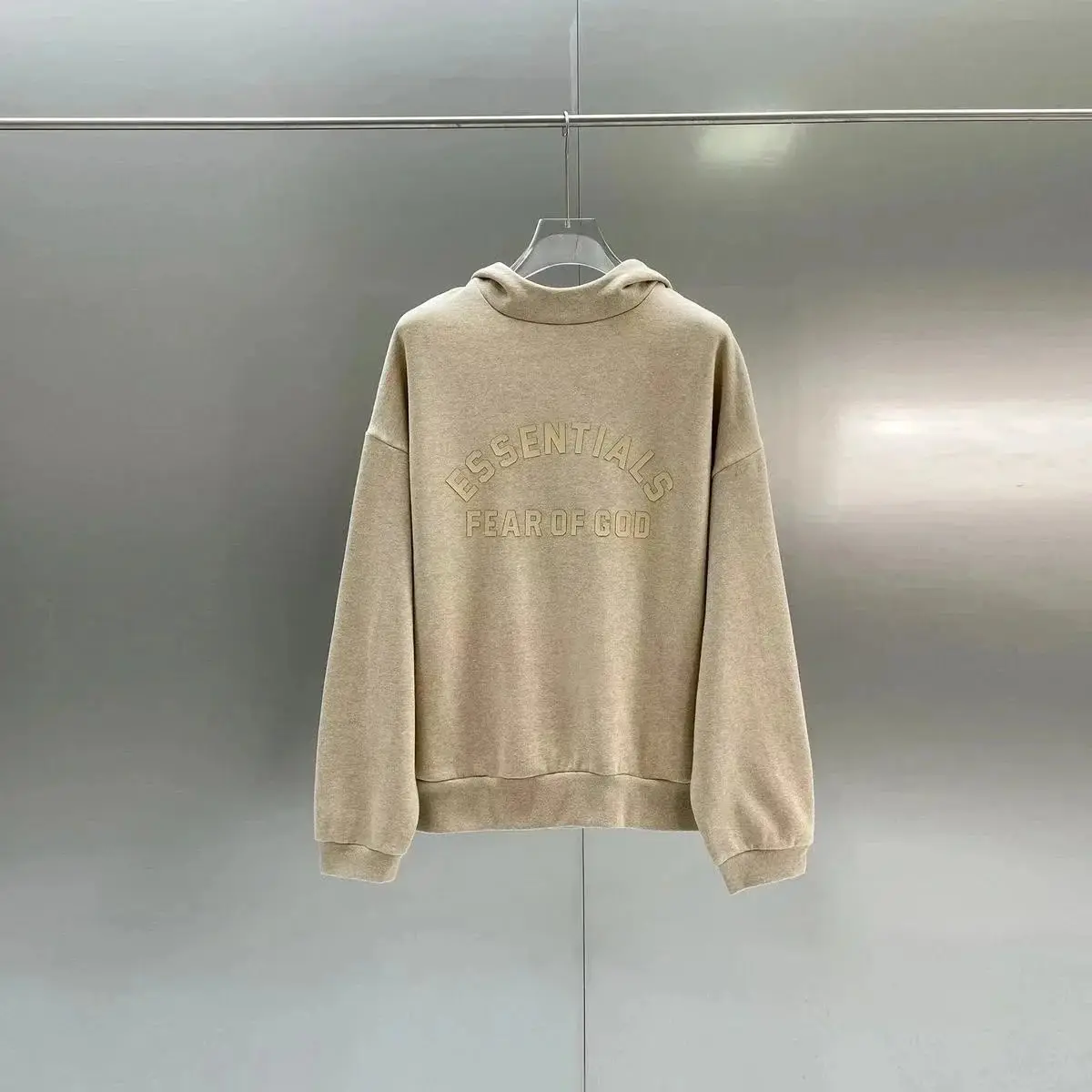 Ver las 4 fotos ESSENTIALS Hoodie(+30 color)