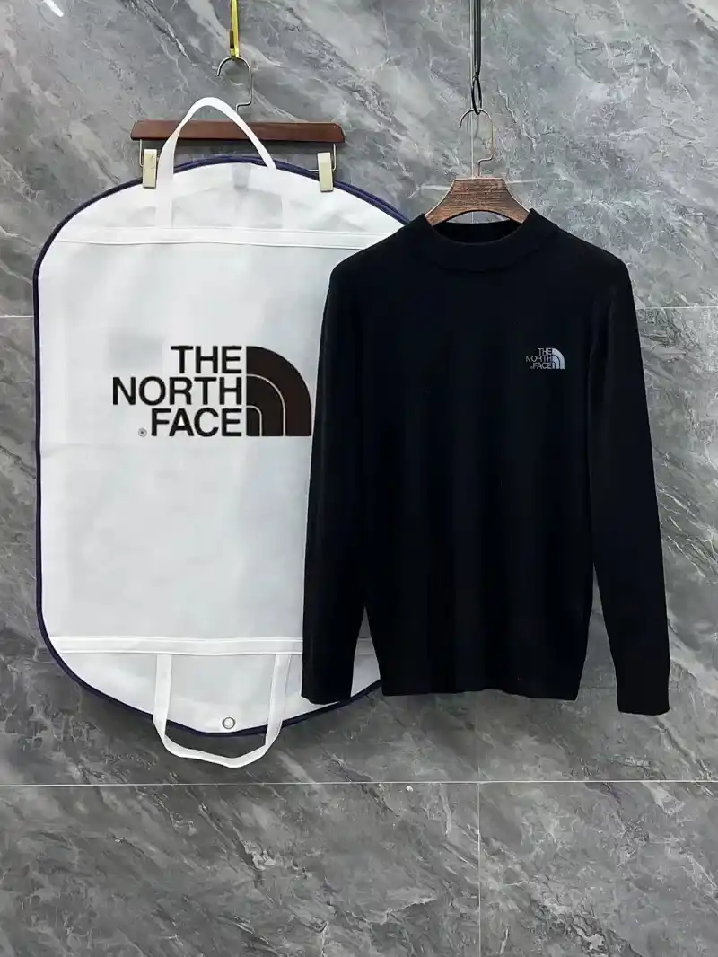 Moncler Graphic Print Pullover Sweater vista 3