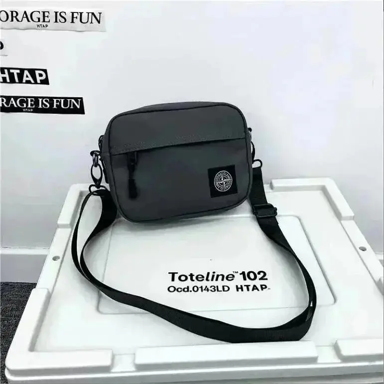 Stone Island bag vista 4