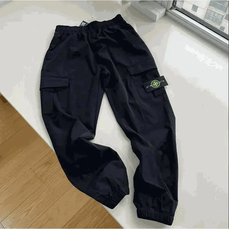 Ver las 4 fotos Stone Island Cargo Pants (40 style)