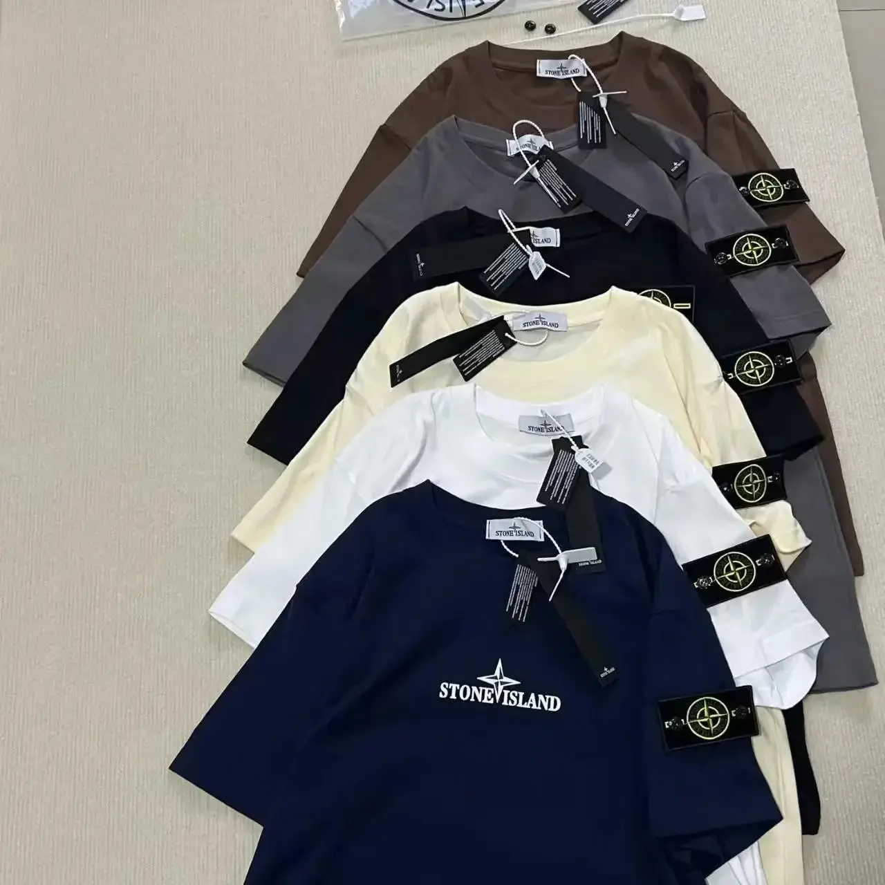Stone Island T-shirt（20+colors vista 4