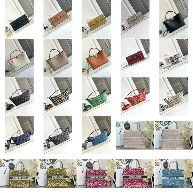 Ver las 1 fotos Valentino Chain Bag
