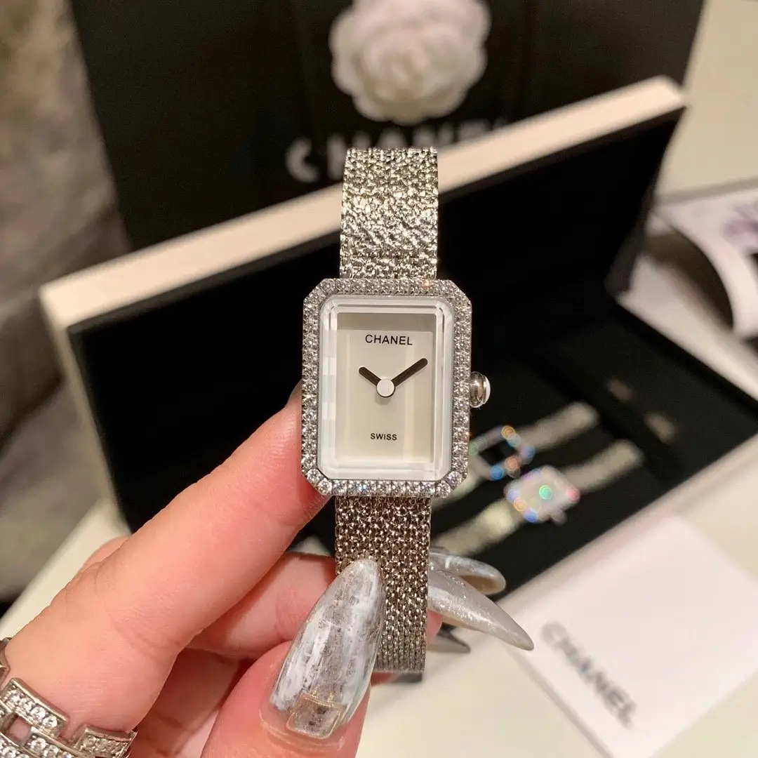 Chanel Quartz Watch [3 styles]